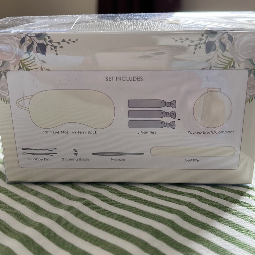 Bride Essentials Kit - Picture 2 of 3